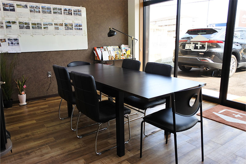 株式会社ハウスプラス